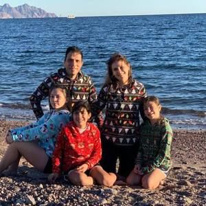 Meet your Posher, Karla